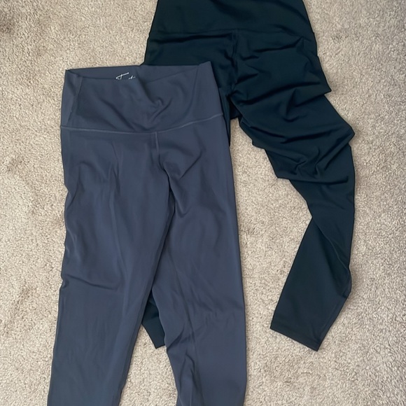 bundle essential high waist leggings - Picture 4 of 9